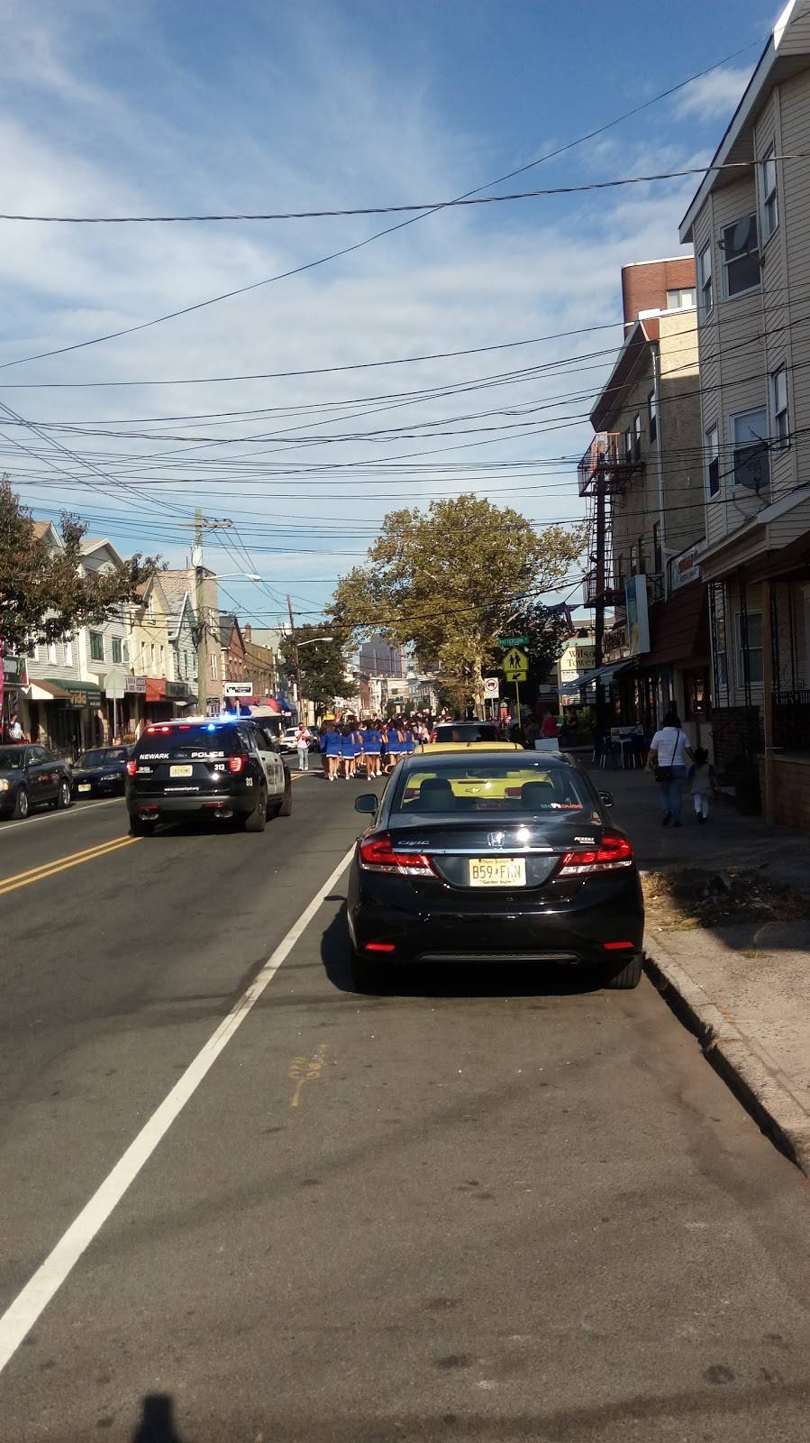 Kibom Restaurant | restaurant | 61 Wilson Ave, Newark, NJ 07105, USA | 9737321400 OR +1 973-732-1400