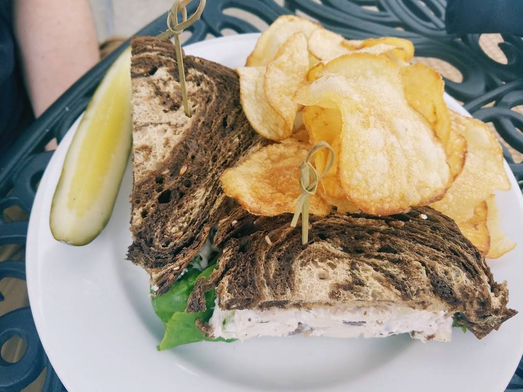 Jolanes Restaurant & Bar | restaurant | 1100 N Milwaukee Ave, Glenview, IL 60025, USA | 8473756986 OR +1 847-375-6986