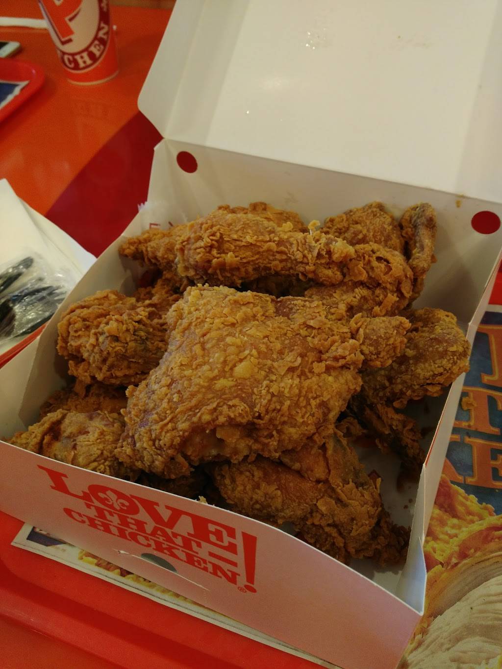 Popeyes Louisiana Kitchen | restaurant | 1620 W Foothill Blvd, Upland, CA 91786, USA | 9099319823 OR +1 909-931-9823