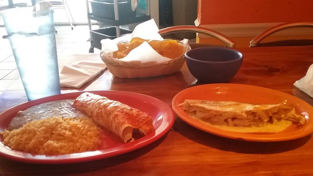 Guads | restaurant | 200 21st St #106, Virginia Beach, VA 23451, USA | 7579614011 OR +1 757-961-4011