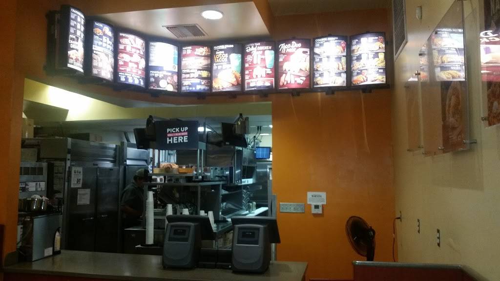 Taco Bell | restaurant | 10937 Weyburn Ave, Los Angeles, CA 90024, USA | 3102084808 OR +1 310-208-4808