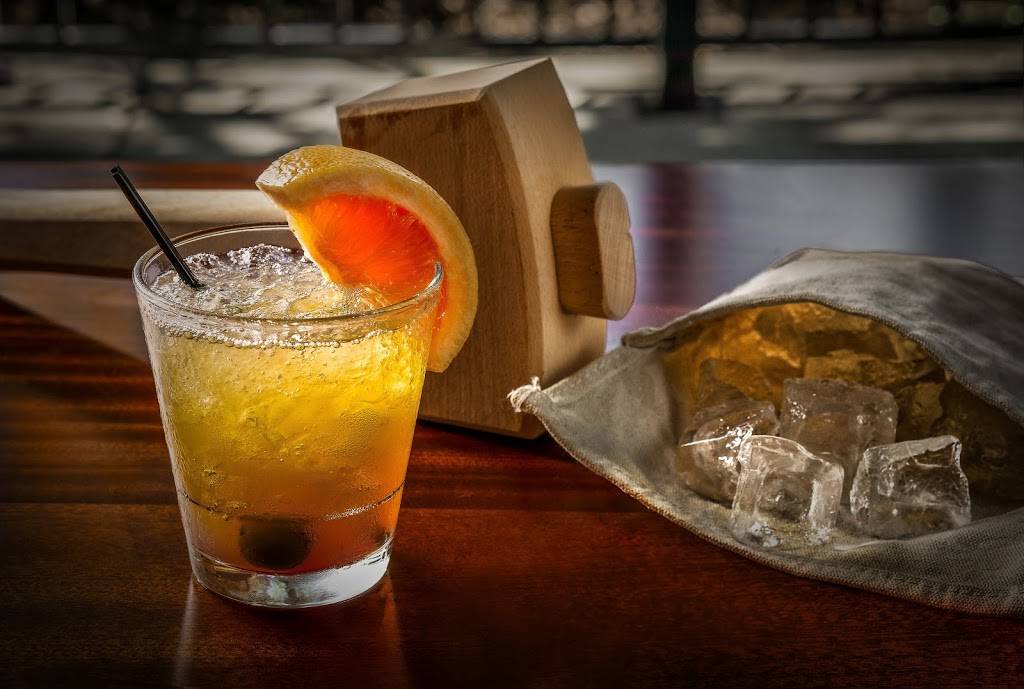 The Hangry Bison | restaurant | 480 Orlando Ave Suite 130, Winter Park, FL 32789, USA | 4076775000 OR +1 407-677-5000