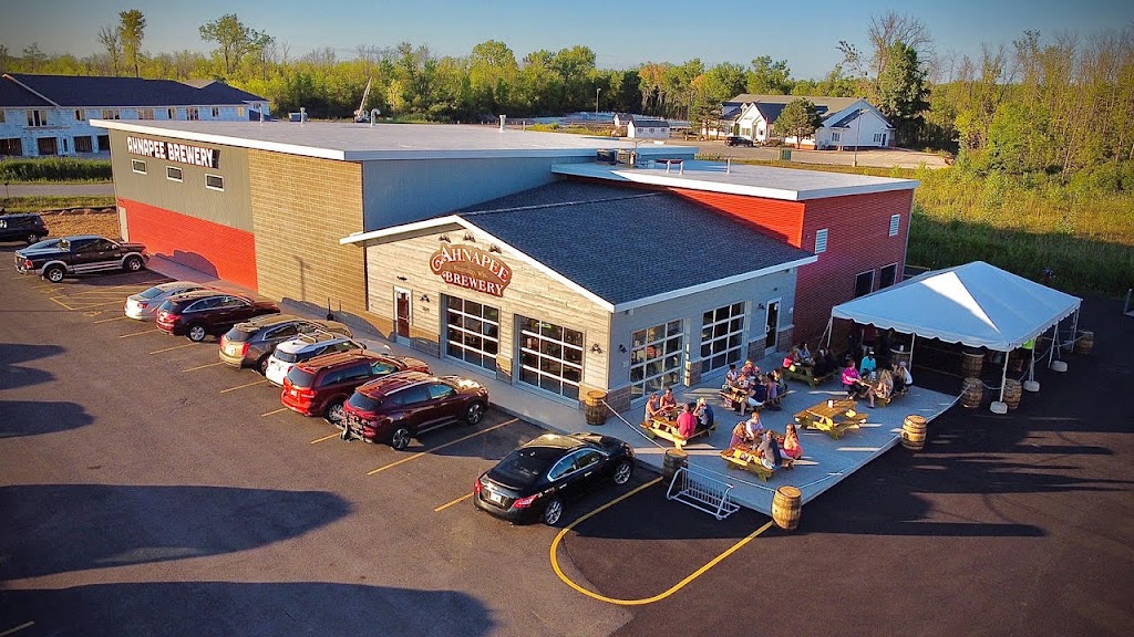 Ahnapee Brewery, Green Bay | restaurant | 1824 Parkfield Ct, Suamico, WI 54173, USA | 9207850895 OR +1 920-785-0895