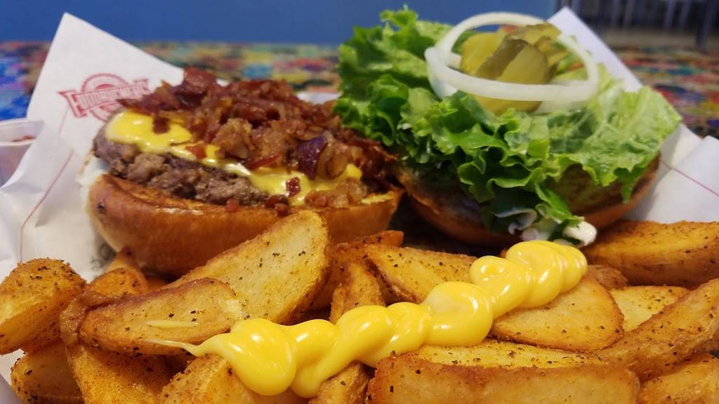 Fuddruckers | restaurant | 415 W Slaughter Ln, Austin, TX 78748, USA | 5125907540 OR +1 512-590-7540