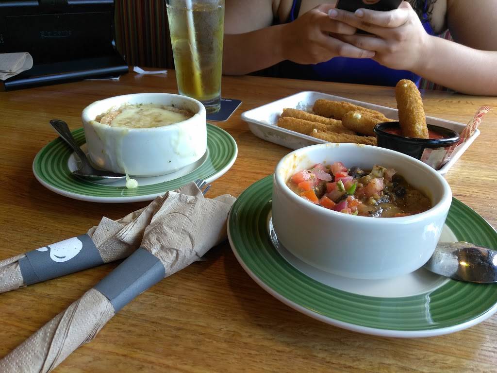 Applebees Grill + Bar | restaurant | 11A Allstate Rd, Dorchester, MA 02125, USA | 6174427139 OR +1 617-442-7139