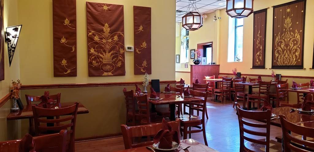 Supatras Thai Cuisine | restaurant | 967 7th St W, St Paul, MN 55102, USA | 6512225859 OR +1 651-222-5859
