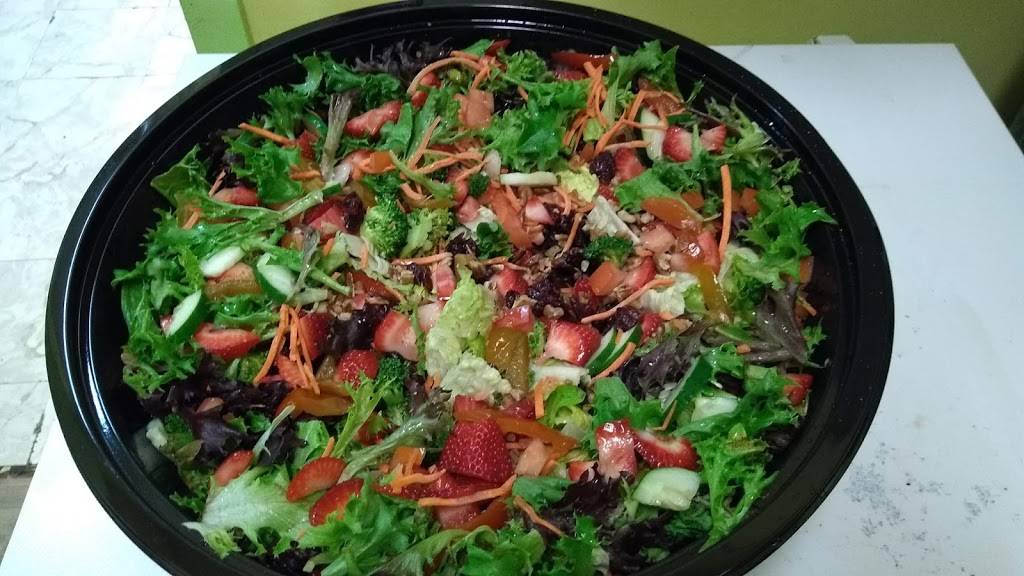 D & K Gourmet Salads Catering and More | restaurant | 15025 S Woodlawn Ave, Dolton, IL 60419, USA | 7084879550 OR +1 708-487-9550