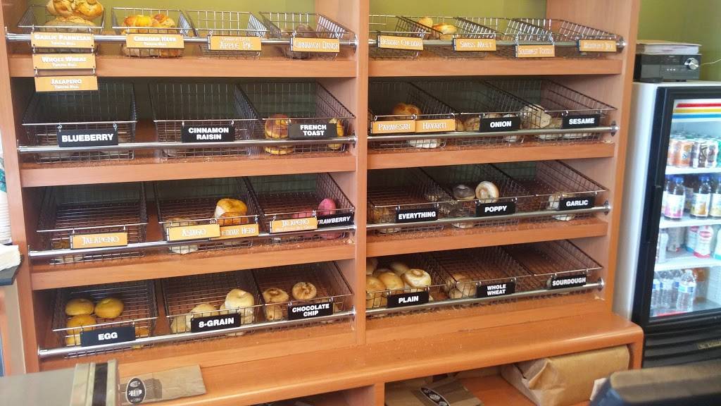 Big Apple Bagels | bakery | 3040 Castro Valley Blvd, Castro Valley, CA 94546, USA | 5102757667 OR +1 510-275-7667