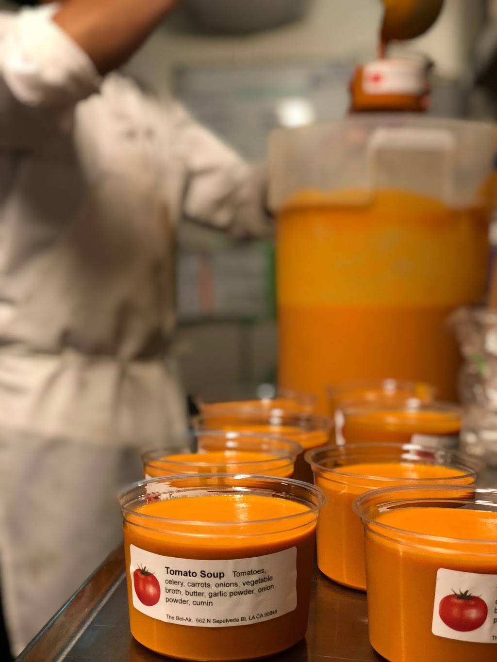 The Shack in the Back By The Bel-Air Restaurant | cafe | 662 N Sepulveda Blvd, Los Angeles, CA 90049, USA | 3104405546 OR +1 310-440-5546