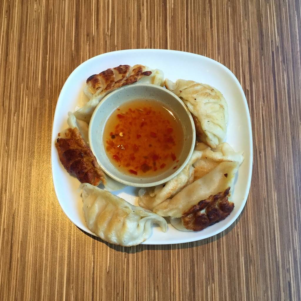 Jasmine Deli | restaurant | 2532 Nicollet Ave, Minneapolis, MN 55404, USA | 6128704700 OR +1 612-870-4700