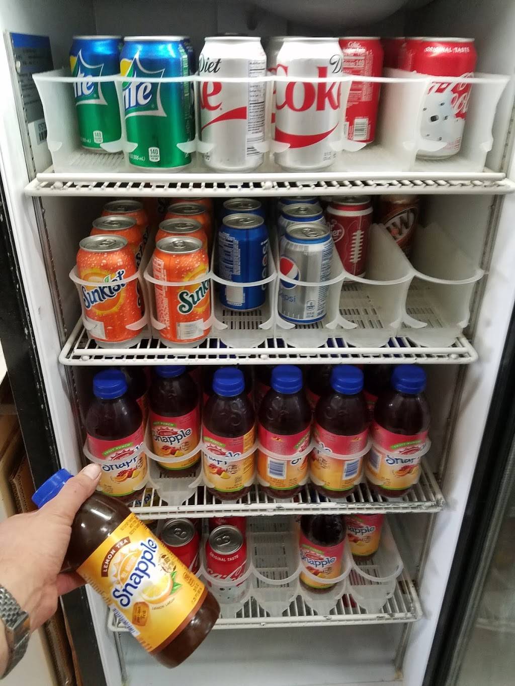 Joe Peeps NY Pizza | meal delivery | 12460 W Magnolia Blvd, Valley Village, CA 91607, USA | 8185064133 OR +1 818-506-4133