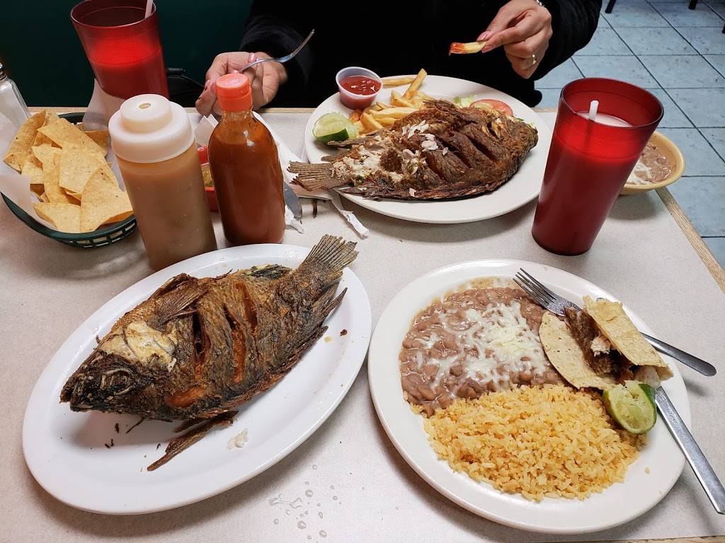 El Pastor Mexican Restaurant | restaurant | 2010 S Park St, Madison, WI 53713, USA | 6082808898 OR +1 608-280-8898