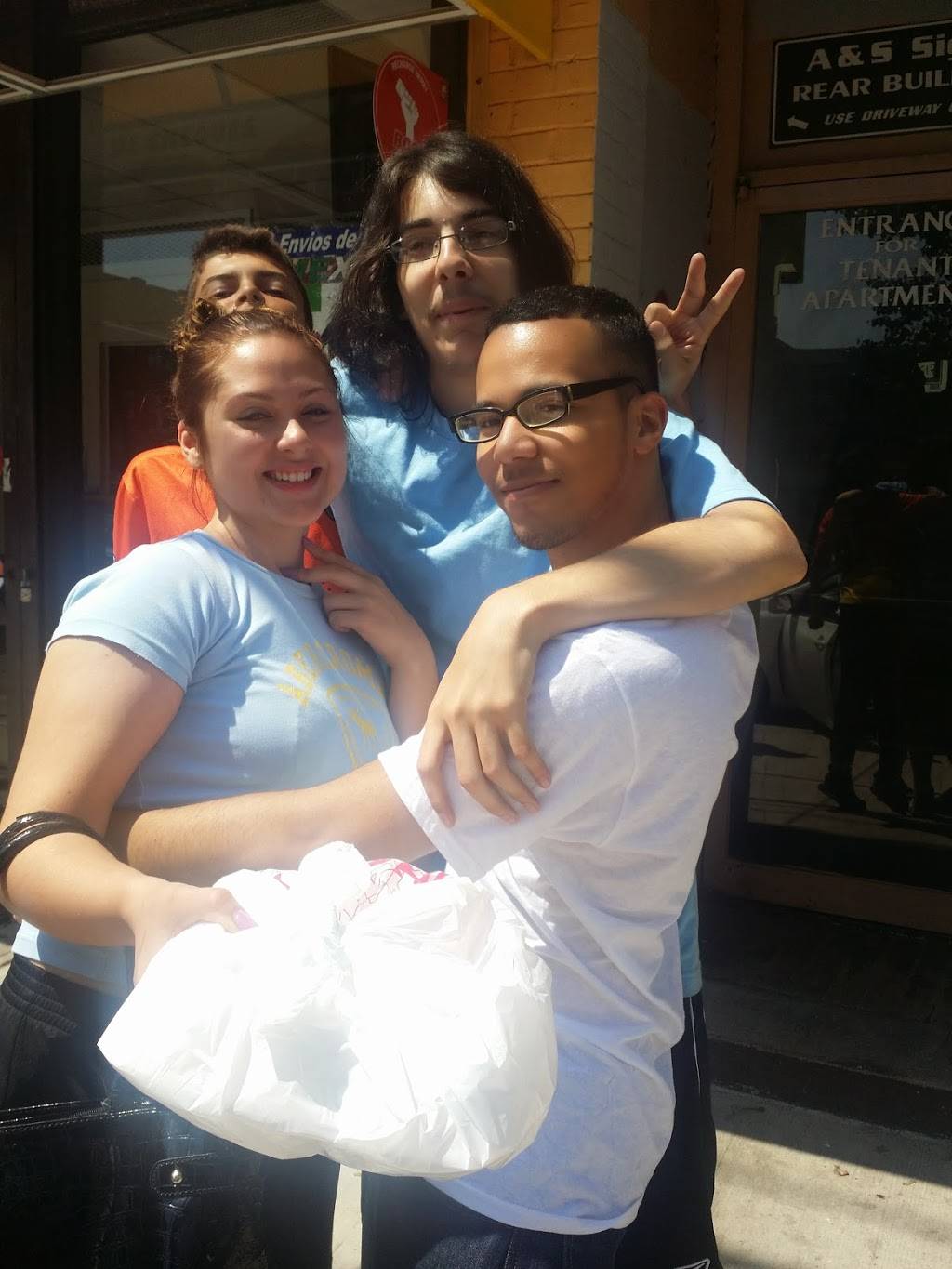 Nicks Diner | restaurant | 2357 Main St, Bridgeport, CT 06606, USA | 2033849535 OR +1 203-384-9535