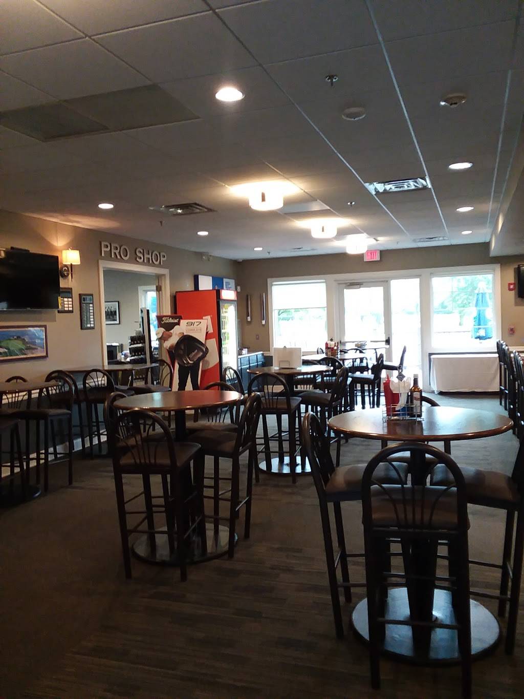 Glenwoodie Golf Club | restaurant | 19301 S State St, Glenwood, IL 60425, USA | 7087581212 OR +1 708-758-1212