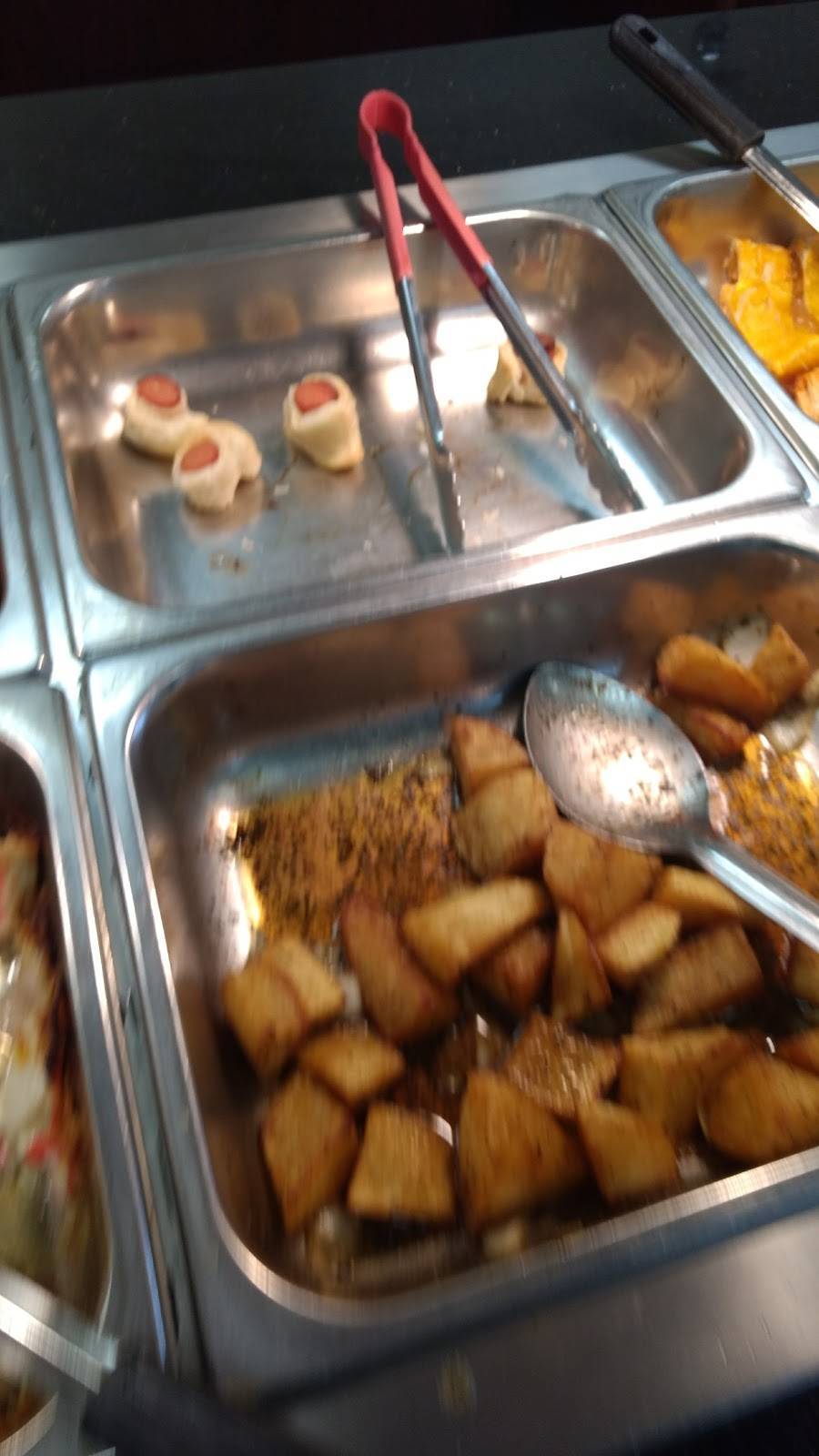 Royal Buffet | restaurant | 1655 Dorset Ln #100, New Richmond, WI 54017, USA | 7152469886 OR +1 715-246-9886