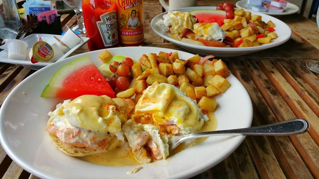 The Grill At Antlers Inn | restaurant | 26125 CA-189, Twin Peaks, CA 92391, USA | 9093362600 OR +1 909-336-2600