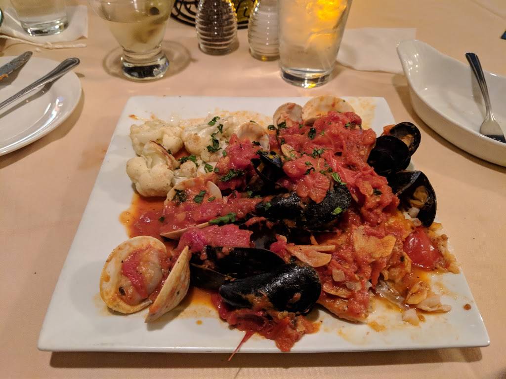 La Bella Italia | restaurant | 2133 Upton Dr # 130, Virginia Beach, VA 23454, USA | 7573013603 OR +1 757-301-3603