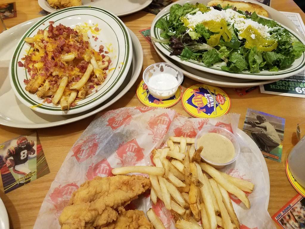 Tullys Good Times Liverpool | restaurant | 311 7th N St, Liverpool, NY 13088, USA | 3154516766 OR +1 315-451-6766