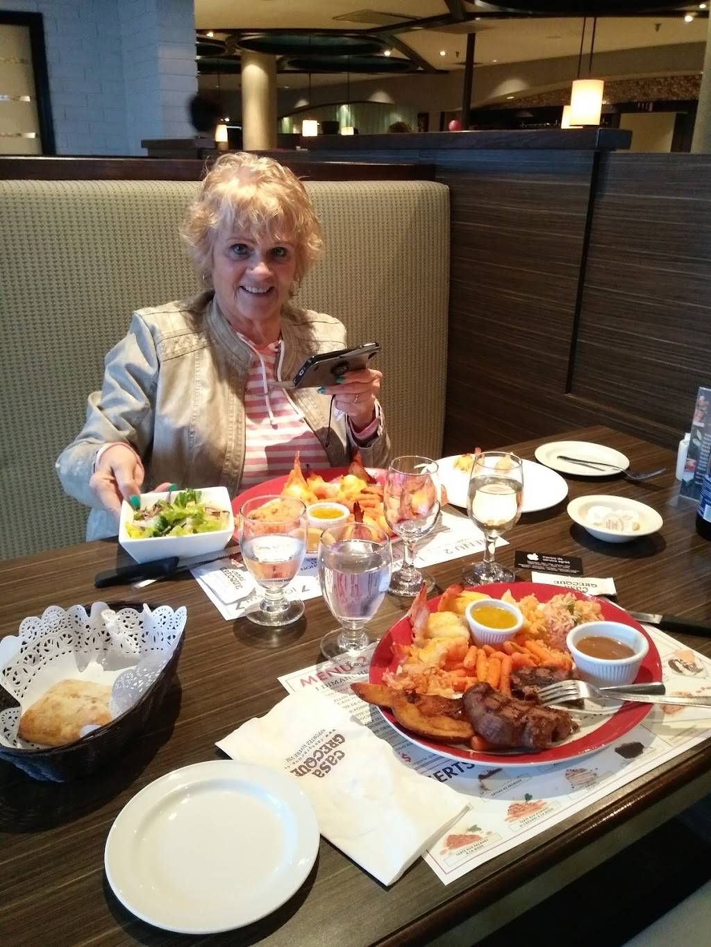 Casa Grecque | restaurant | 455 Boulevard Saint-Joseph H, Drummondville, QC J2C 2B5, Canada | 8194741222 OR +1 819-474-1222