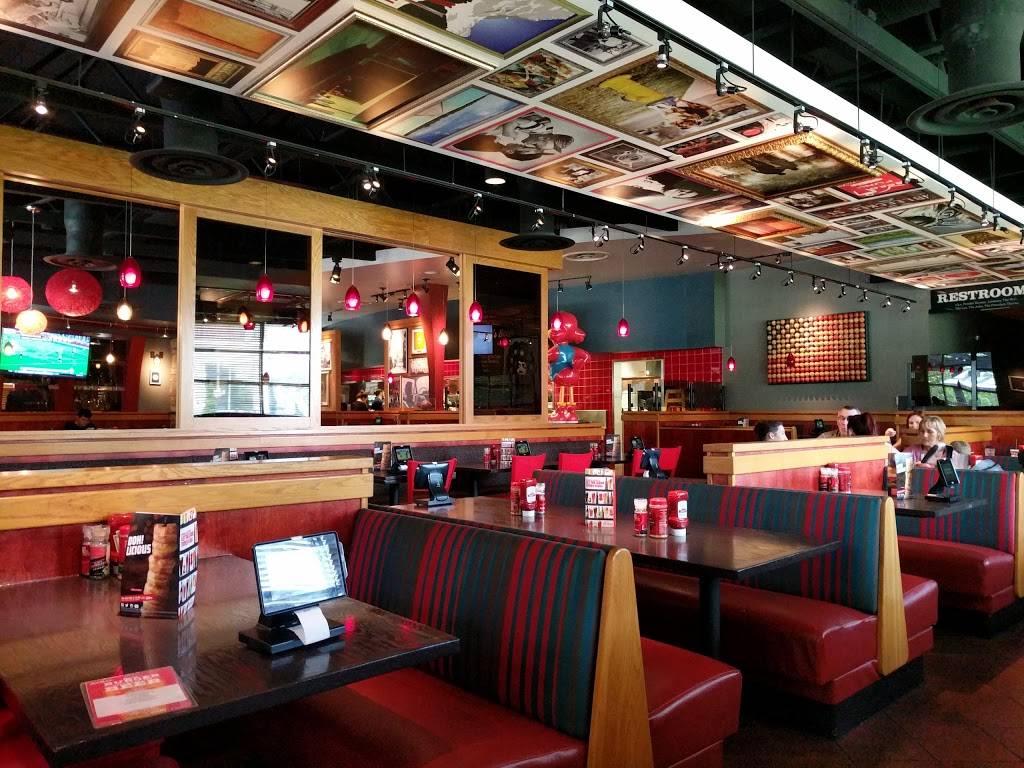 Red Robin Gourmet Burgers and Brews | restaurant | 3415 Toringdon Way, Charlotte, NC 28277, USA | 7045413233 OR +1 704-541-3233