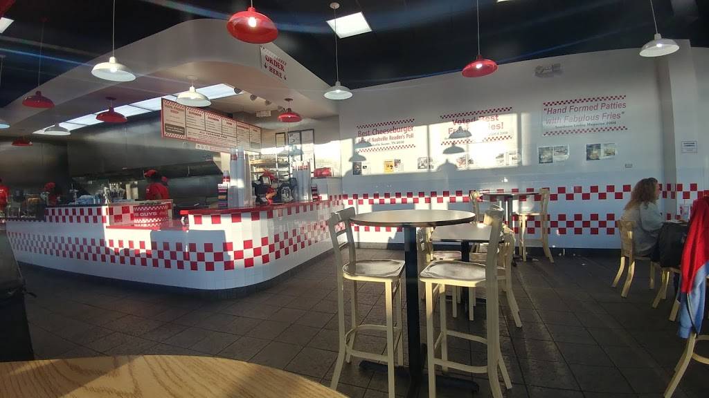 Five Guys | meal takeaway | 2100 Union Ave, Memphis, TN 38104, USA | 9015524017 OR +1 901-552-4017