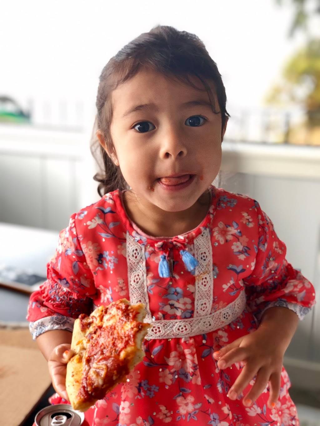 Karas Kitchen | restaurant | 1992 S Elger Bay Rd, Camano, WA 98282, USA | 3603879120 OR +1 360-387-9120