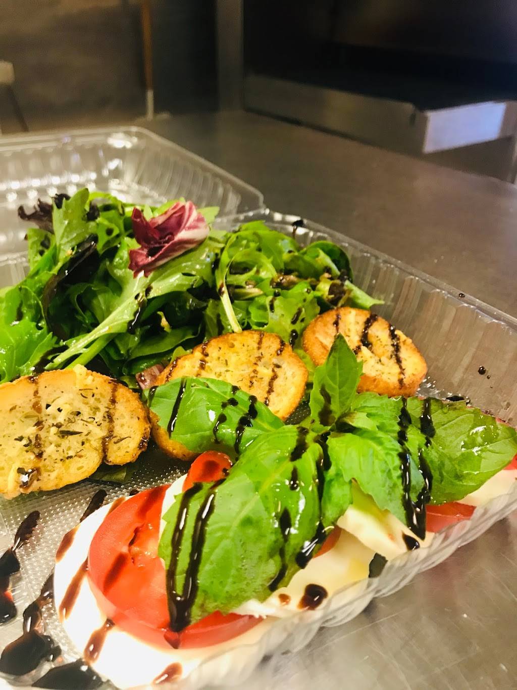 Premo Pizza - Under New Ownership | restaurant | 8887 N Chestnut Ave, Fresno, CA 93720, USA | 5592981122 OR +1 559-298-1122