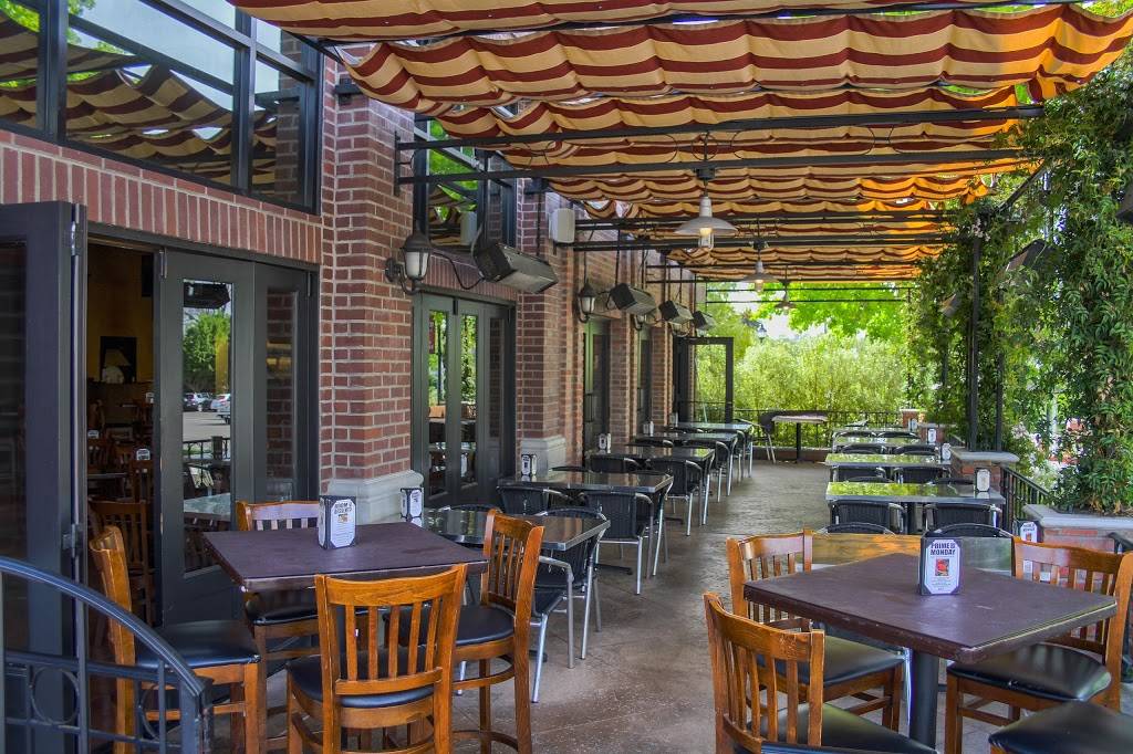 Rooster Creek Tavern | restaurant | 200 E Branch St, Arroyo Grande, CA 93420, USA | 8054892509 OR +1 805-489-2509