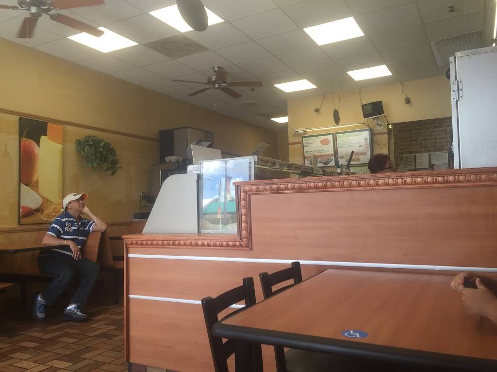 Subway Restaurants | restaurant | 775 W 49th St Unit 6 Palm Springs Mile SC, Hialeah, FL 33012, USA | 3054563179 OR +1 305-456-3179
