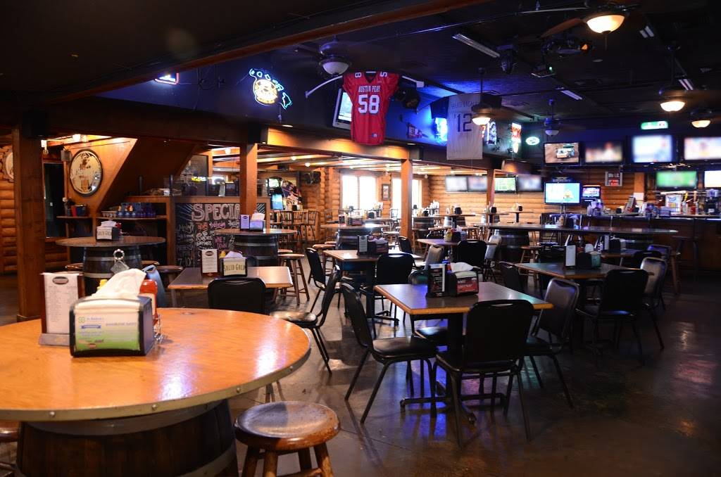 Overtime Sports Bar & Grill | restaurant | 3025 Mr C Dr, Clarksville, TN 37040, USA | 9318962729 OR +1 931-896-2729