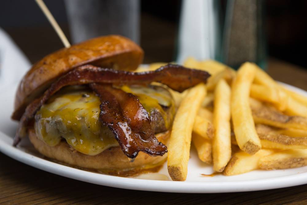 Cafe Magnolia | restaurant | 4700 Gettysburg Rd, Mechanicsburg, PA 17055, USA | 7179019700 OR +1 717-901-9700