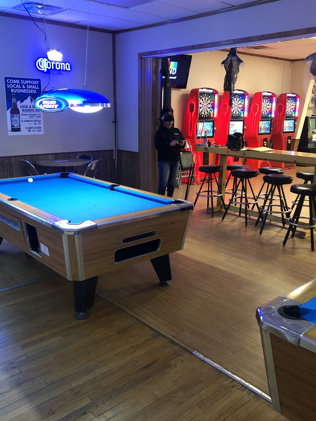 4th Street Legion | restaurant | 716 S 4th St, Council Bluffs, IA 51503, USA | 7127964470 OR +1 712-796-4470