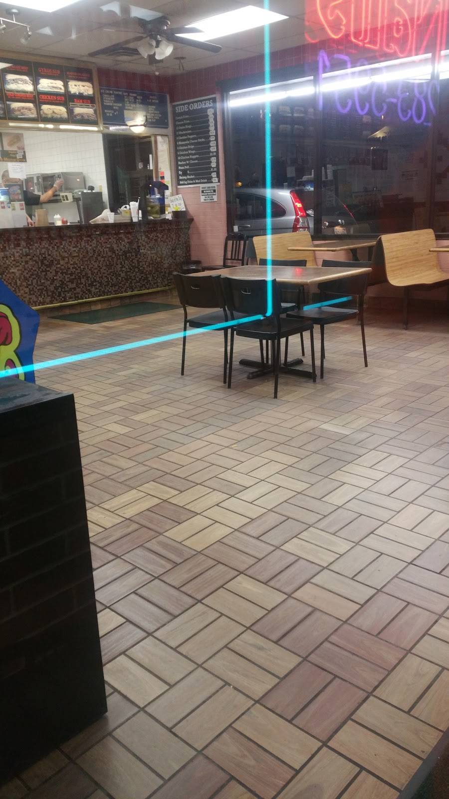 Mr. Submarine | meal takeaway | 3924 N Cicero Ave, Chicago, IL 60641, USA | 7736856110 OR +1 773-685-6110