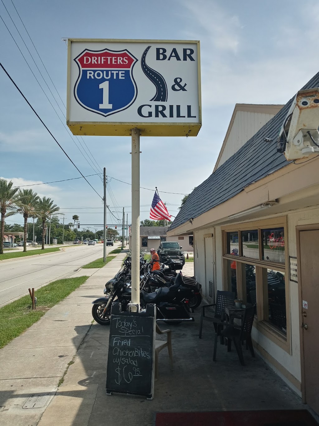 Drifters Route 1 | restaurant | 1130 Ridgewood Ave, Daytona Beach, FL 32117, USA | 3863104048 OR +1 386-310-4048