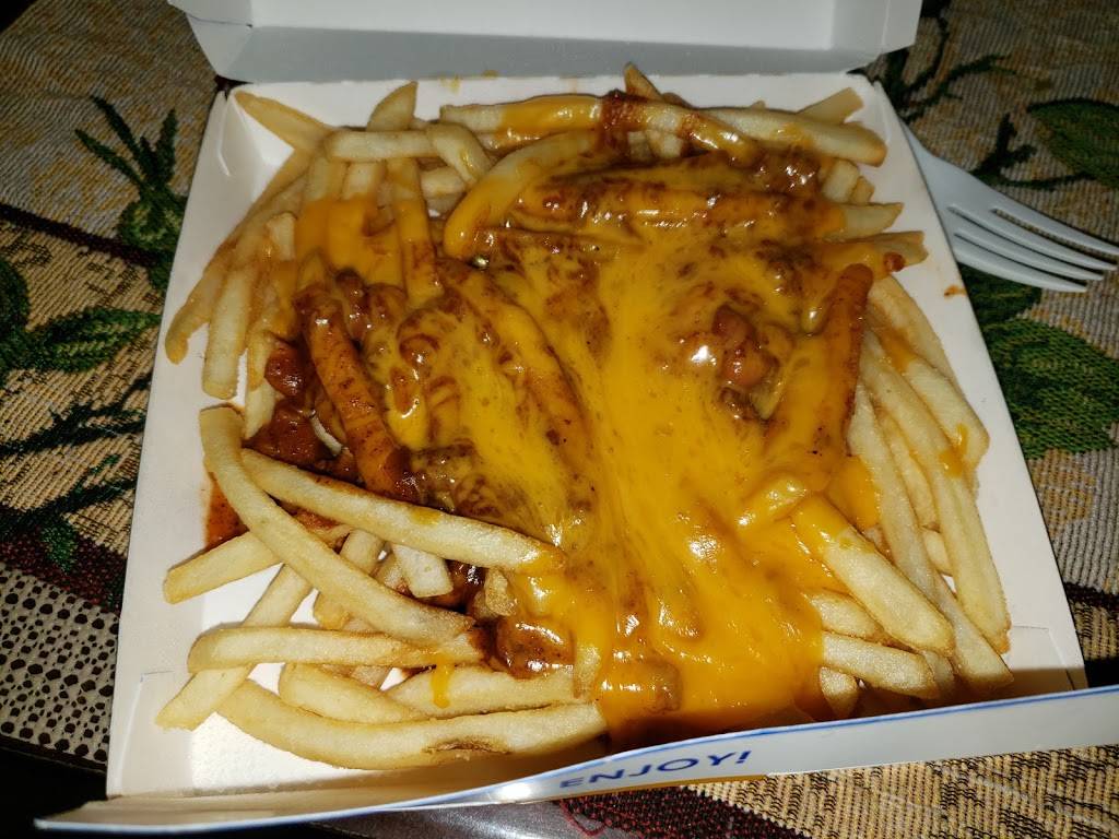 Bakers Drive-Thru | restaurant | 3522 Adams St, Riverside, CA 92504, USA | 9098845233 OR +1 909-884-5233