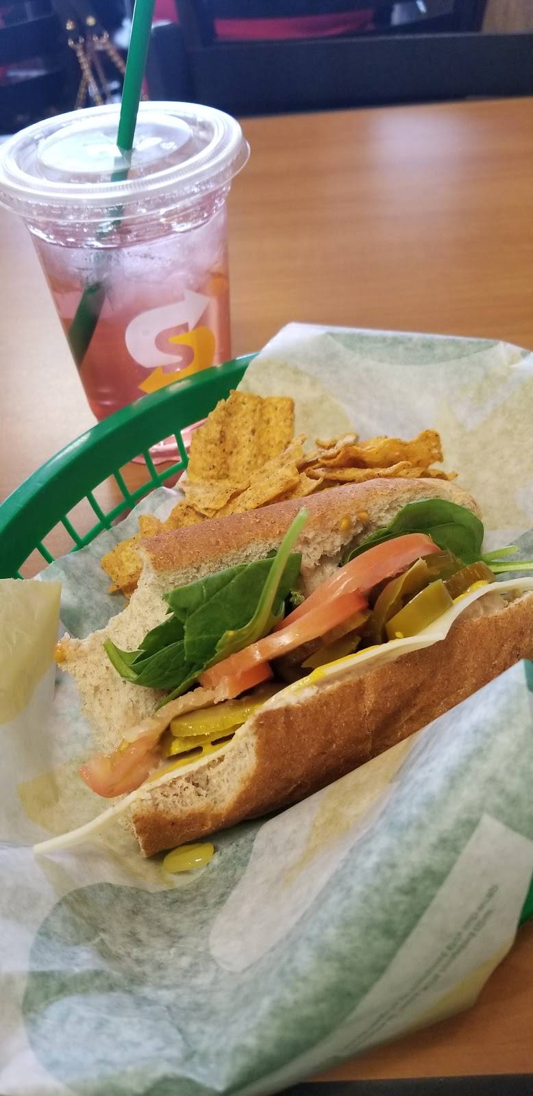 Subway Restaurants | restaurant | Marketplace, 197 Woodland Pkwy Suite 101, San Marcos, CA 92069, USA | 7605109705 OR +1 760-510-9705