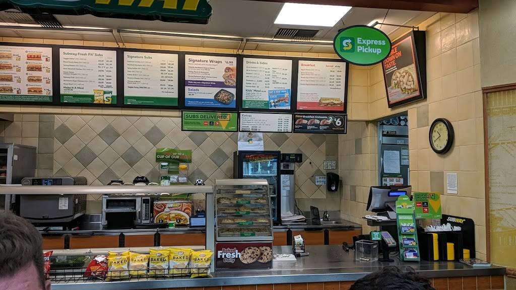 Subway Restaurants | restaurant | 1187 W Foothill Blvd, Upland, CA 91786, USA | 9099855090 OR +1 909-985-5090