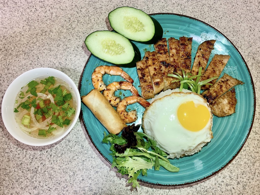 VIET PHO RESTAURANT | restaurant | 1774 Tuolumne St, Vallejo, CA 94589, USA | 7075569999 OR +1 707-556-9999