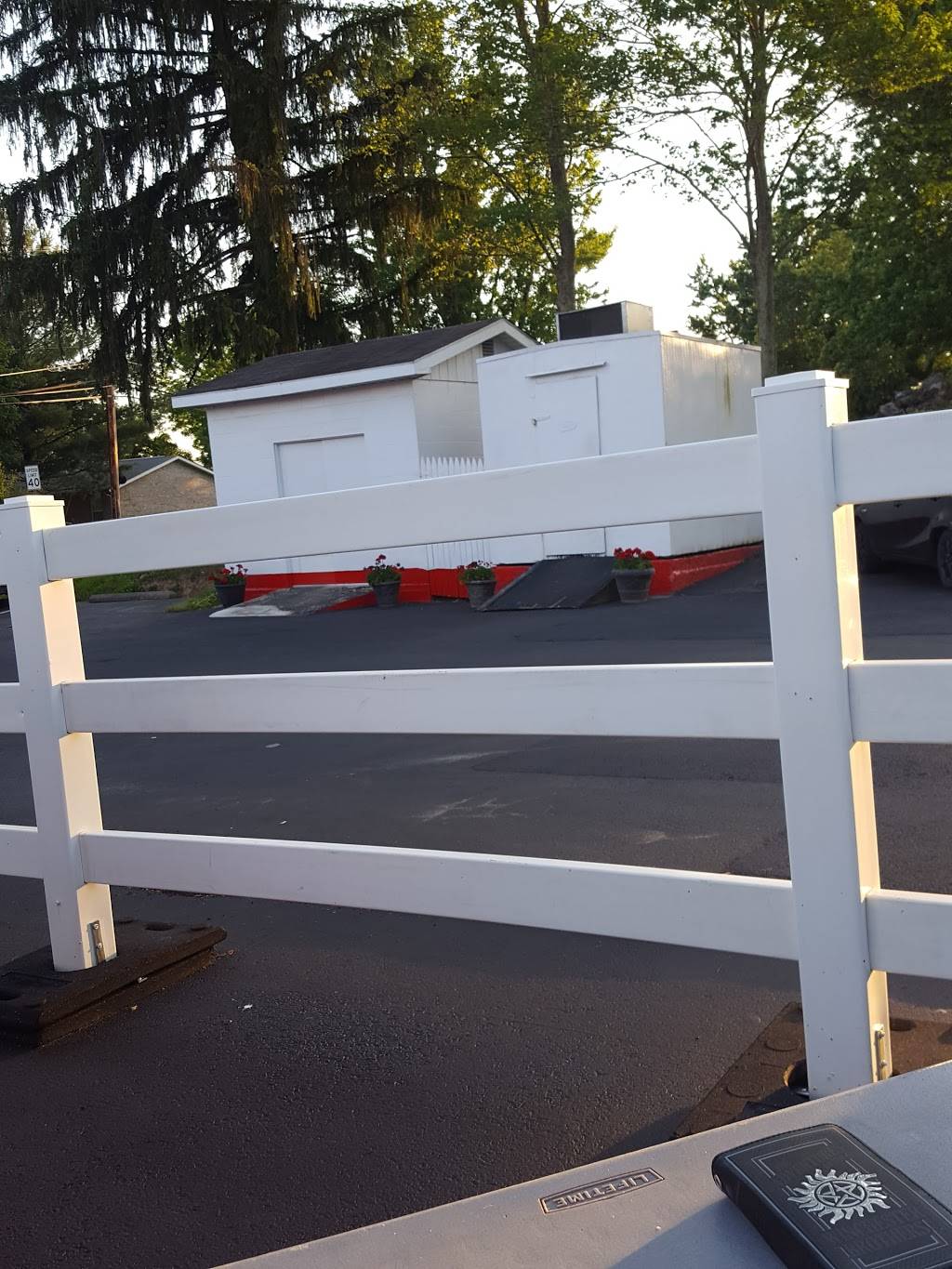 Dairy Queen | restaurant | 4254 Teays Valley Road, Scott Depot, WV 25560, USA | 3047578110 OR +1 304-757-8110