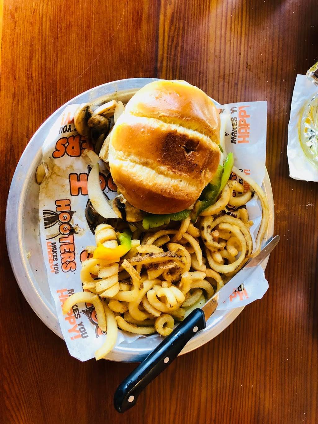 Hooters | Westminster | restaurant | 1111 W 120th Ave, Westminster, CO 80234, USA | 3039914668 OR +1 303-991-4668