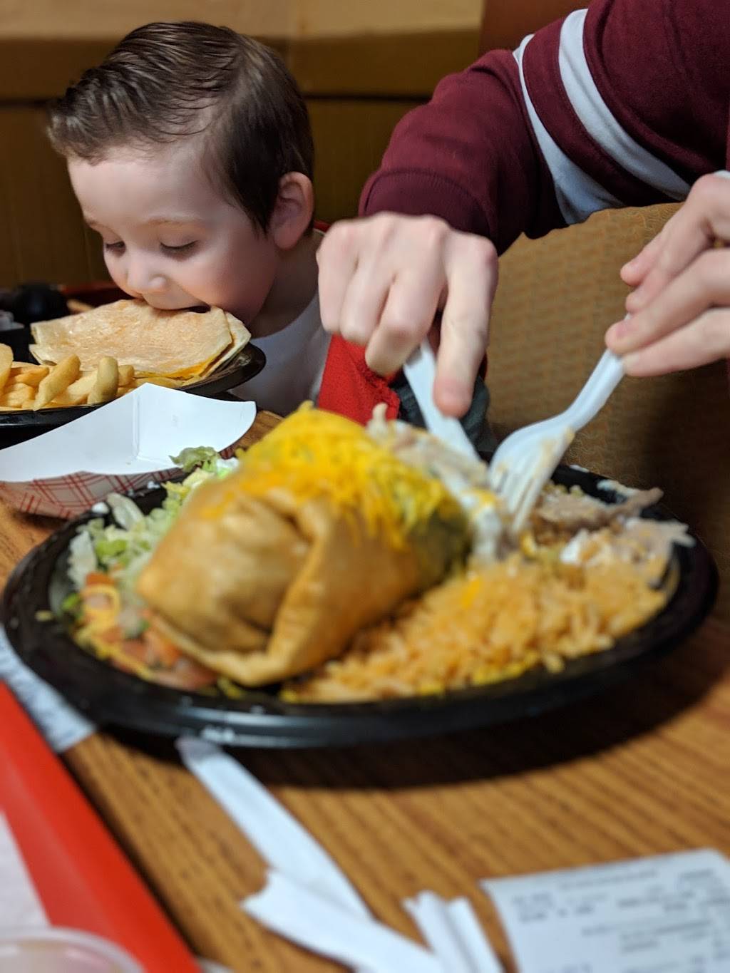 Federicos Mexican Food | restaurant | 10802 N 32nd St, Phoenix, AZ 85028, USA | 6029717015 OR +1 602-971-7015