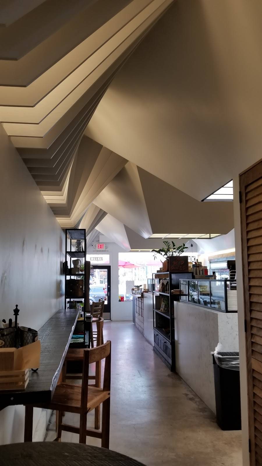 MV Grab & Go | meal takeaway | 12226 Venice Blvd, Los Angeles, CA 90066, USA | 4242284679 OR +1 424-228-4679