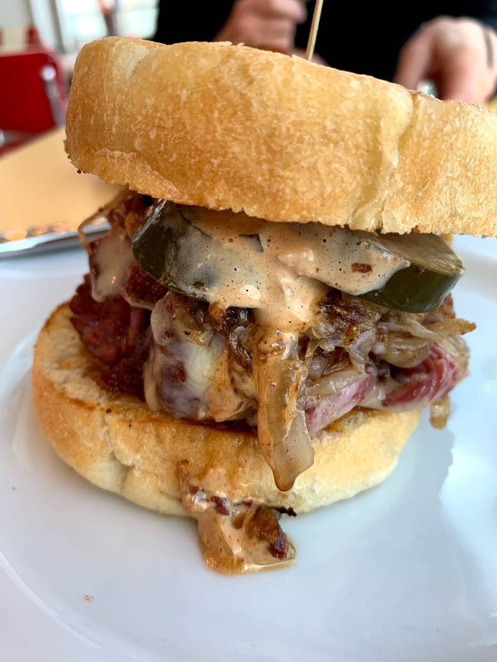 Easys | restaurant | Beverly Center, 8500 Beverly Blvd, Los Angeles, CA 90048, USA | 4243133458 OR +1 424-313-3458