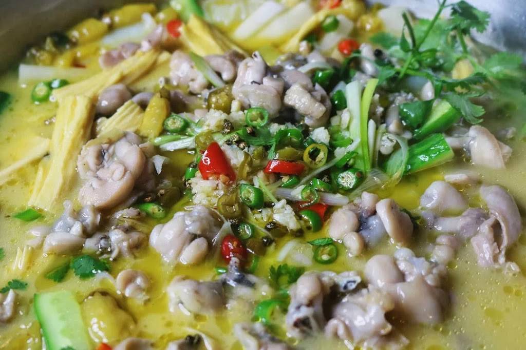 Magic Pot | restaurant | 2818 Cottman Ave, Philadelphia, PA 19149, USA | 2679339888 OR +1 267-933-9888