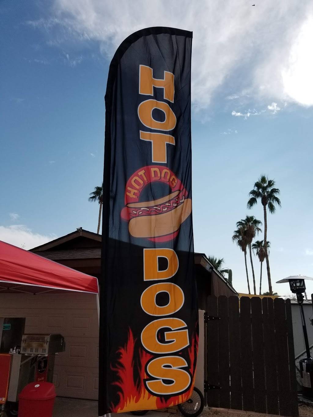 Big Jakes Dogs | meal takeaway | Ray Rd &, N Alma School Rd, Chandler, AZ 85225, USA | 4807373321 OR +1 480-737-3321