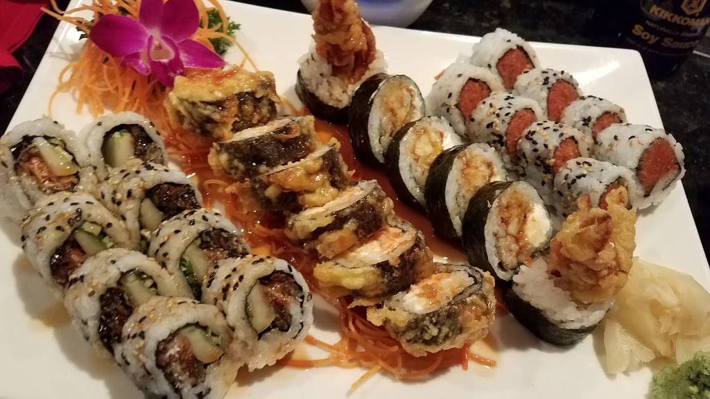 Rockn Sushi | restaurant | 11940 Fairway Lakes Dr, Fort Myers, FL 33913, USA | 2395616566 OR +1 239-561-6566