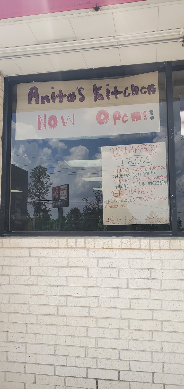 Anitas Kitchen | restaurant | 101 Commercial Cir, Conroe, TX 77304, USA | 9362422565 OR +1 936-242-2565