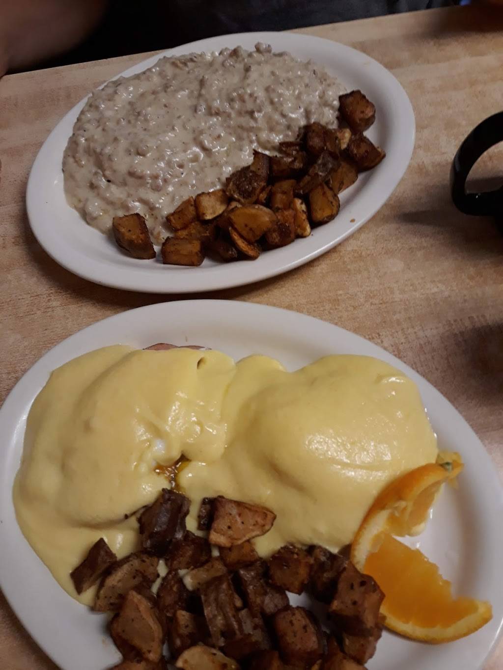 East Main Street Cafe | restaurant | 129 E Main St #8, Webster, MA 01570, USA | 5089490323 OR +1 508-949-0323