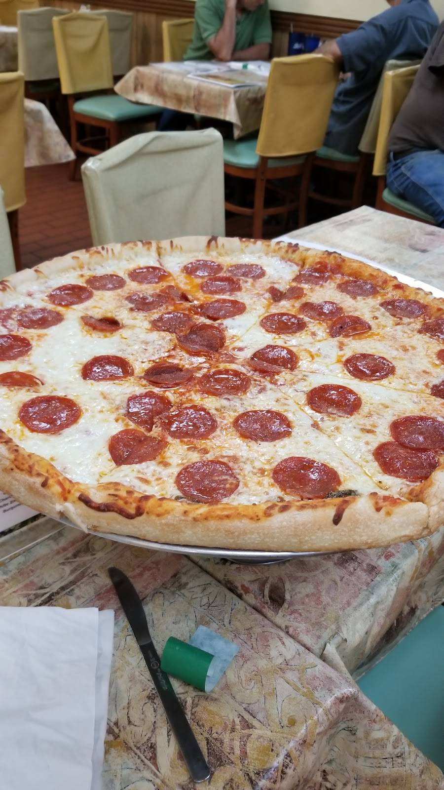 Luigis Pizza | restaurant | 4538 S Suncoast Blvd, Homosassa, FL 34446, USA | 3526285544 OR +1 352-628-5544