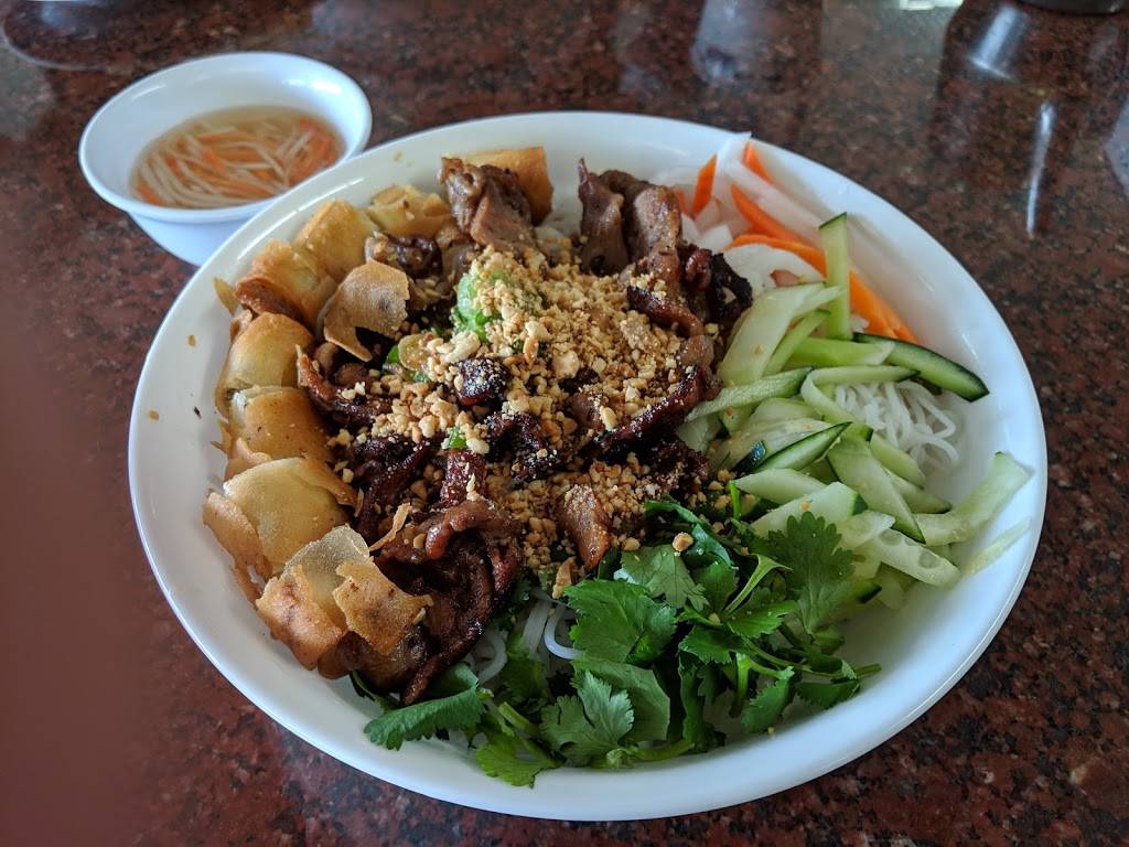 Pho Long Thinh | restaurant | 1080 Saratoga Ave, San Jose, CA 95129, USA | 4082437113 OR +1 408-243-7113